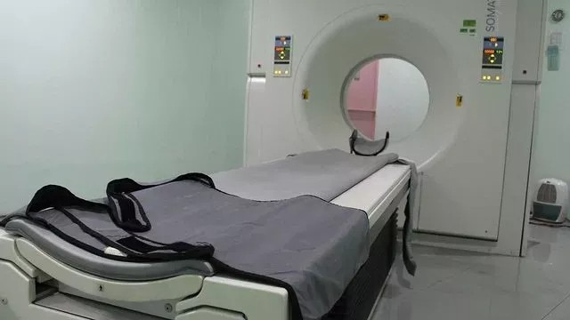 Which hospitals in Bali have MRI?