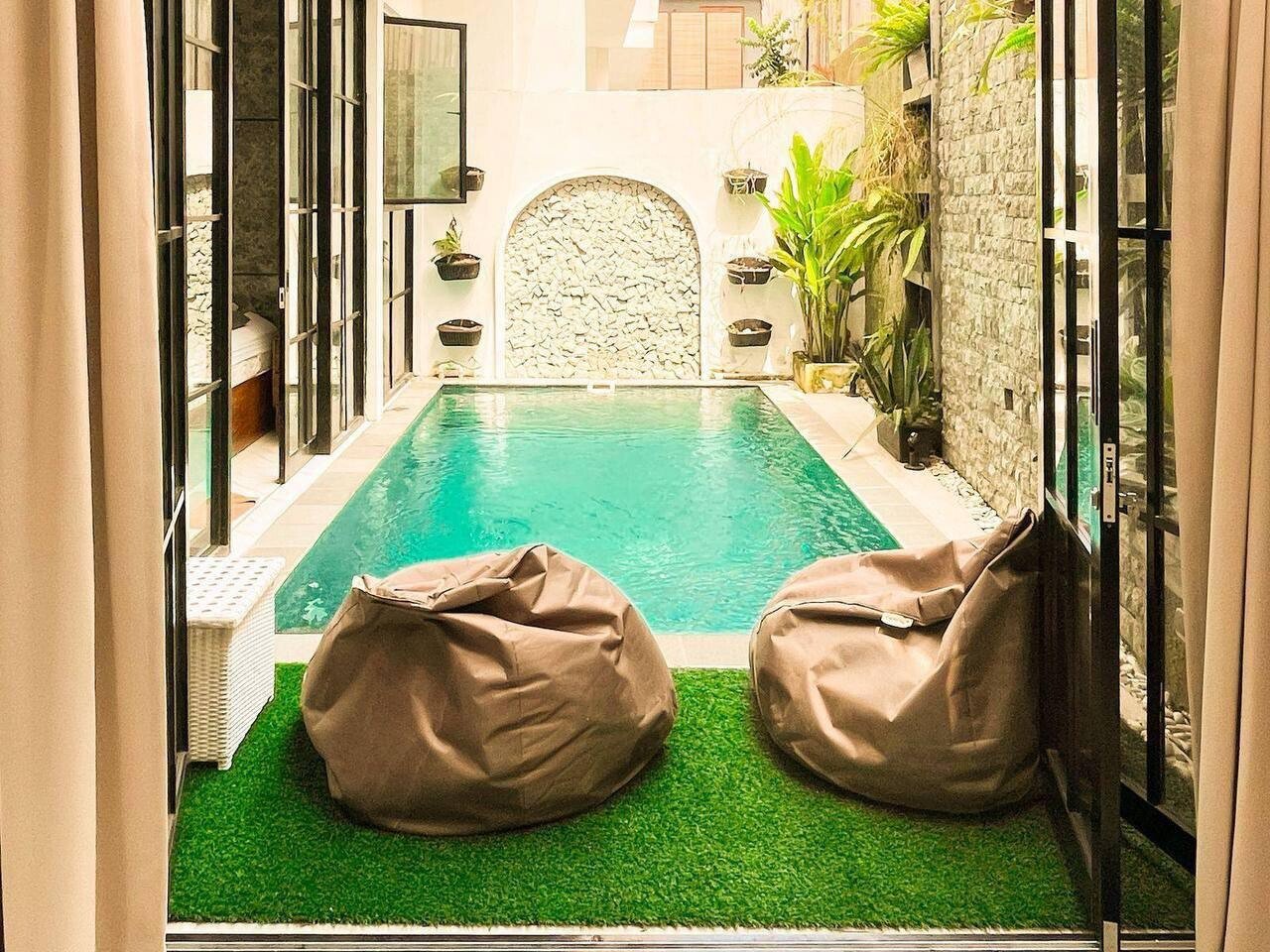 Villa private pool and work area Seminyak 1 bedroom