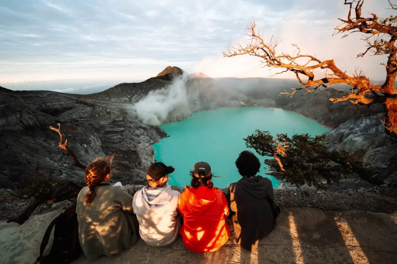 Ijen Volcano Hike — Group Tour This Saturday