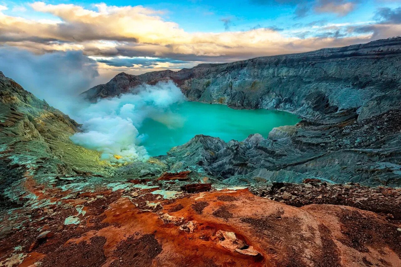 Ijen Volcano Hike — Group Tour This Saturday