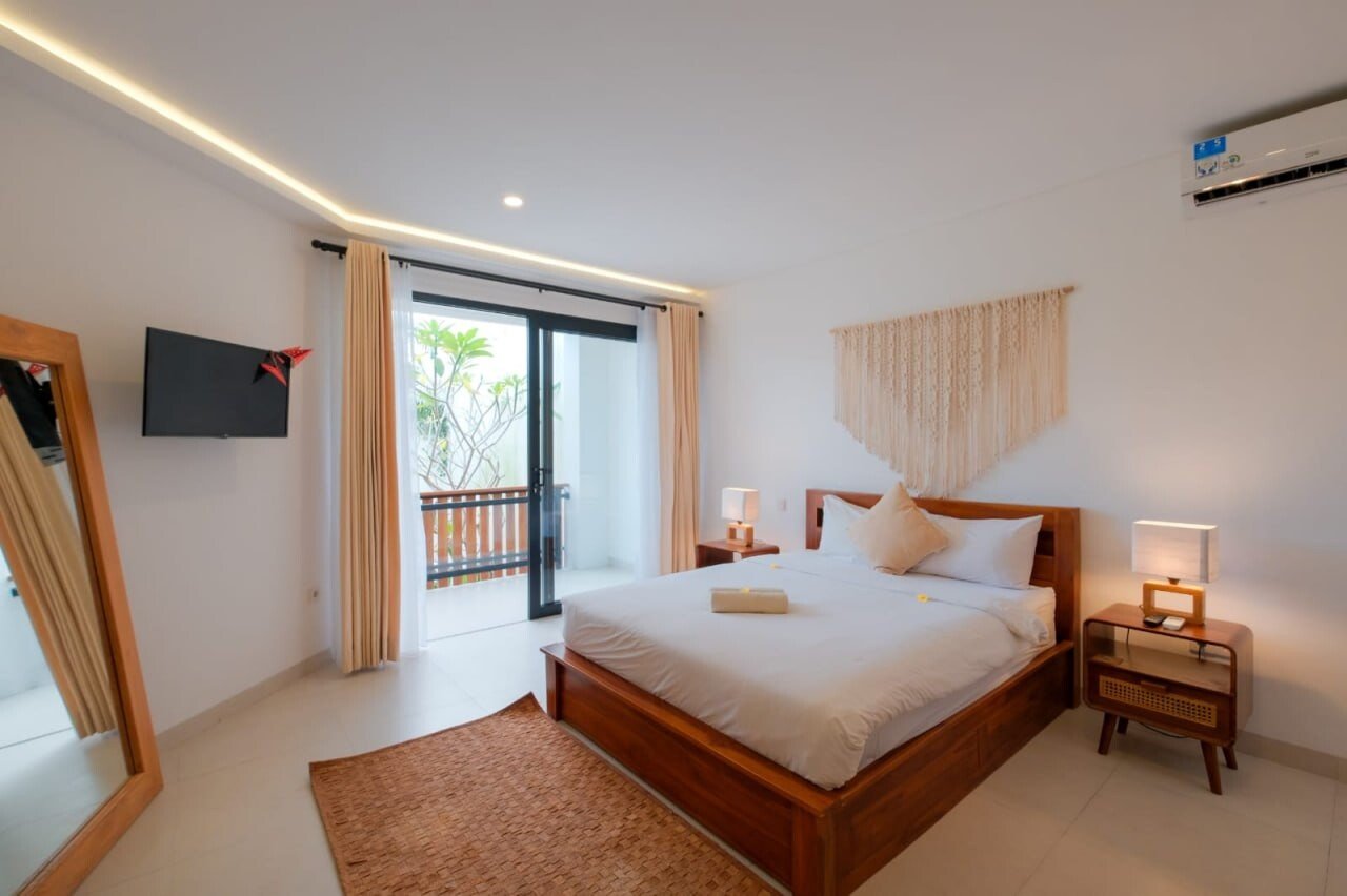 Villa tumbak bayuh jungle garden Pererenan 3  bedrooms