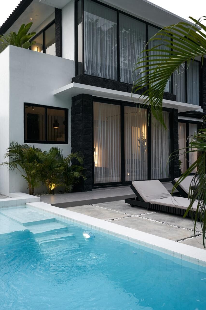 Villa pool by ubud jungle Ubud 2  bedrooms