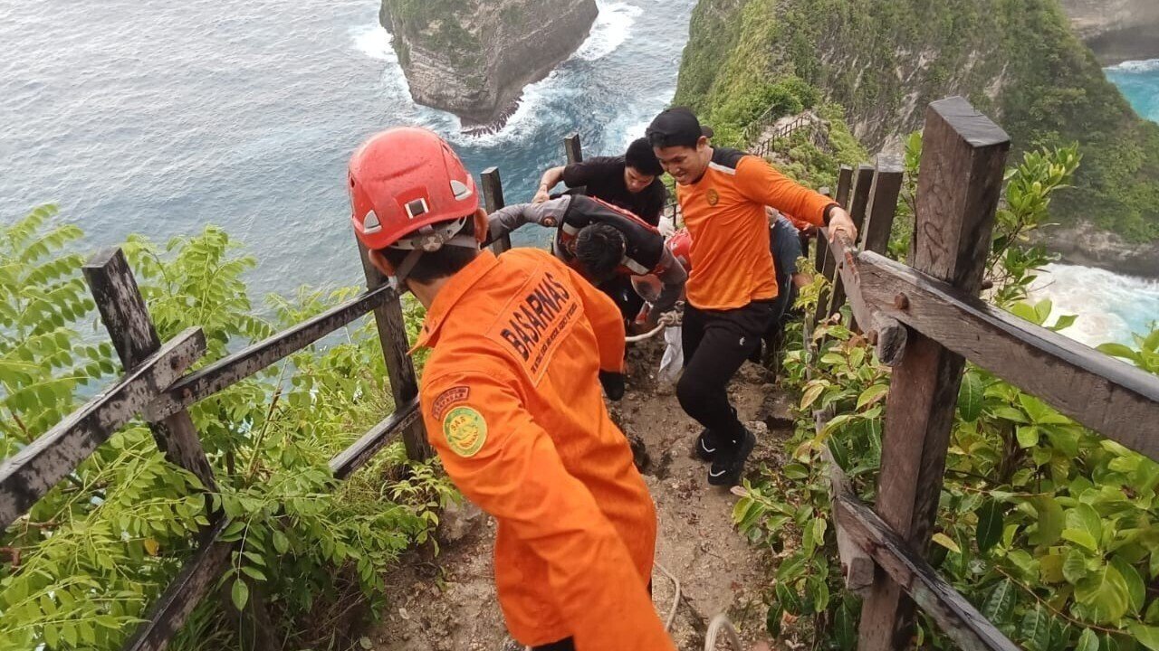 Nusa Penida Gets a Single 112 Emergency Number