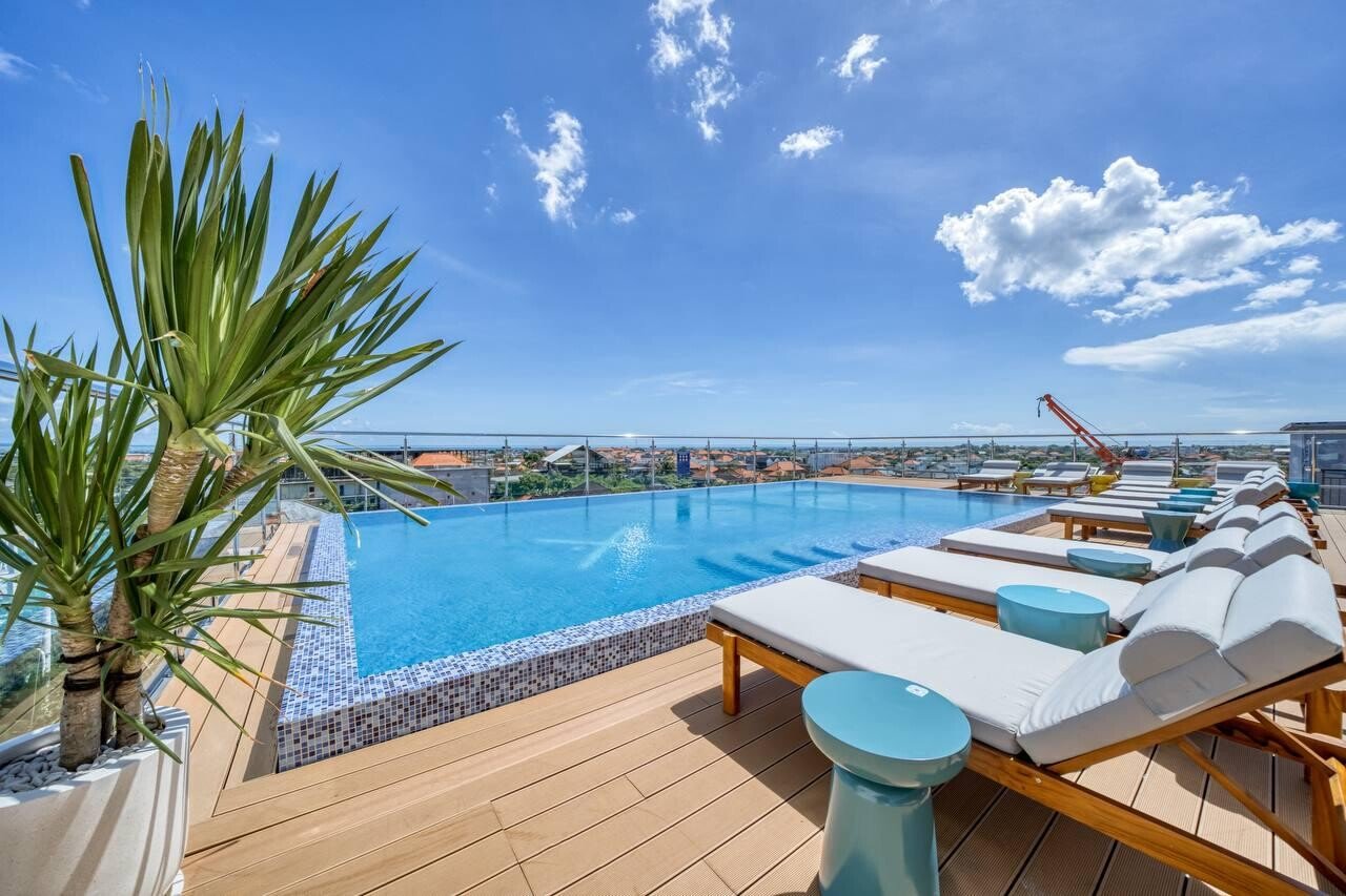 Apartments rooftop pool in central canggu Canggu 1 bedroom