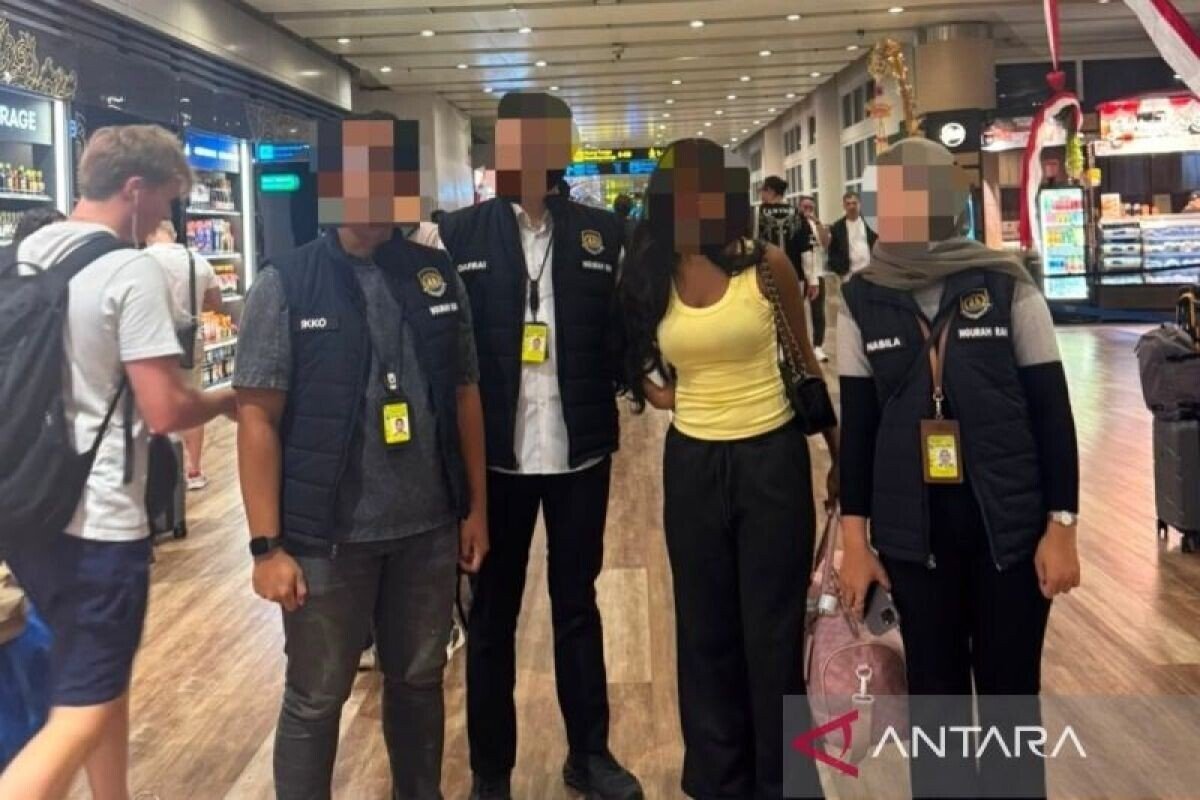 Out of Money, Out of Bali: Three Tourists Deported
