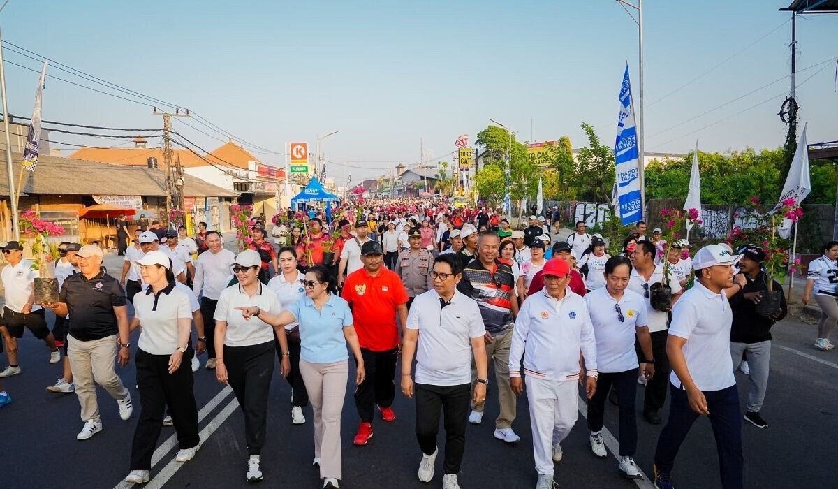 Kerobokan Launches First Car-Free Day with 200 New Trees