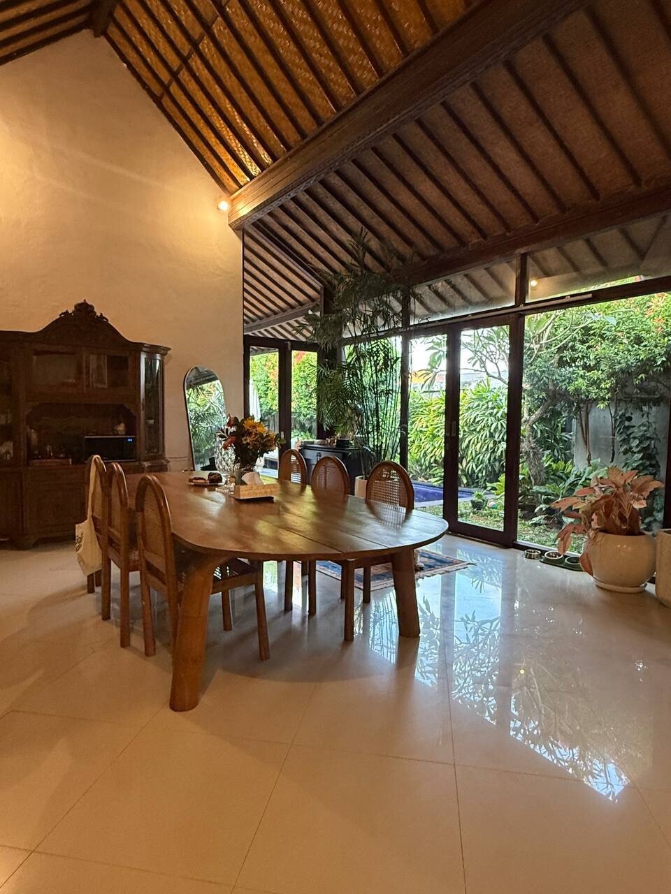 Villa pet-friendly garden retreat Umalas 3 bedrooms