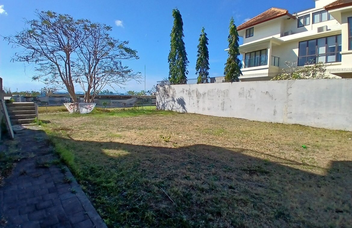 Land plot ocean view near new kuta golf Pecatu (uluwatu) 456m²