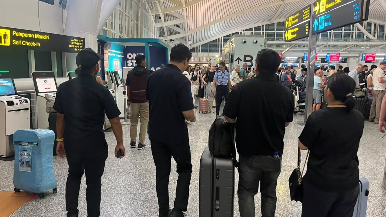 Bali Deports Two Foreign Doctors for Illegal Medical Practice