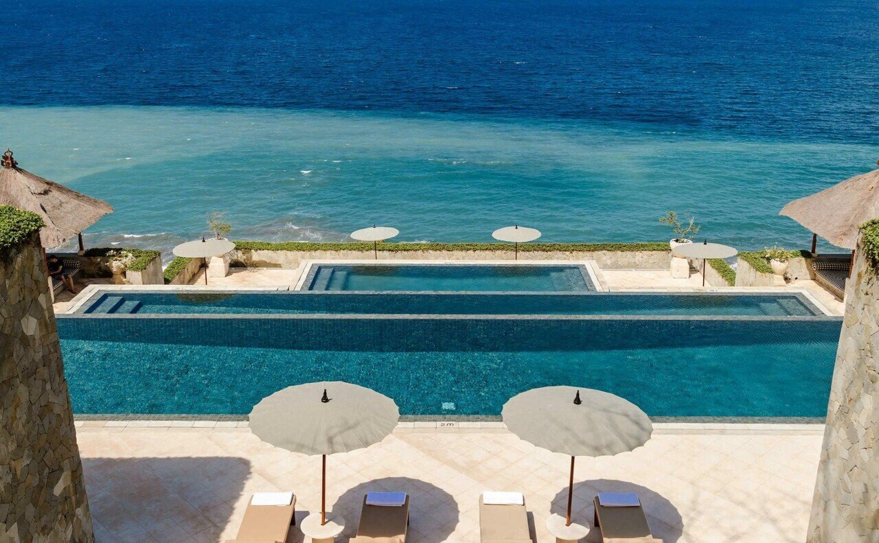 Luxury Amankila Resort in Bali Closes for Villa Construction