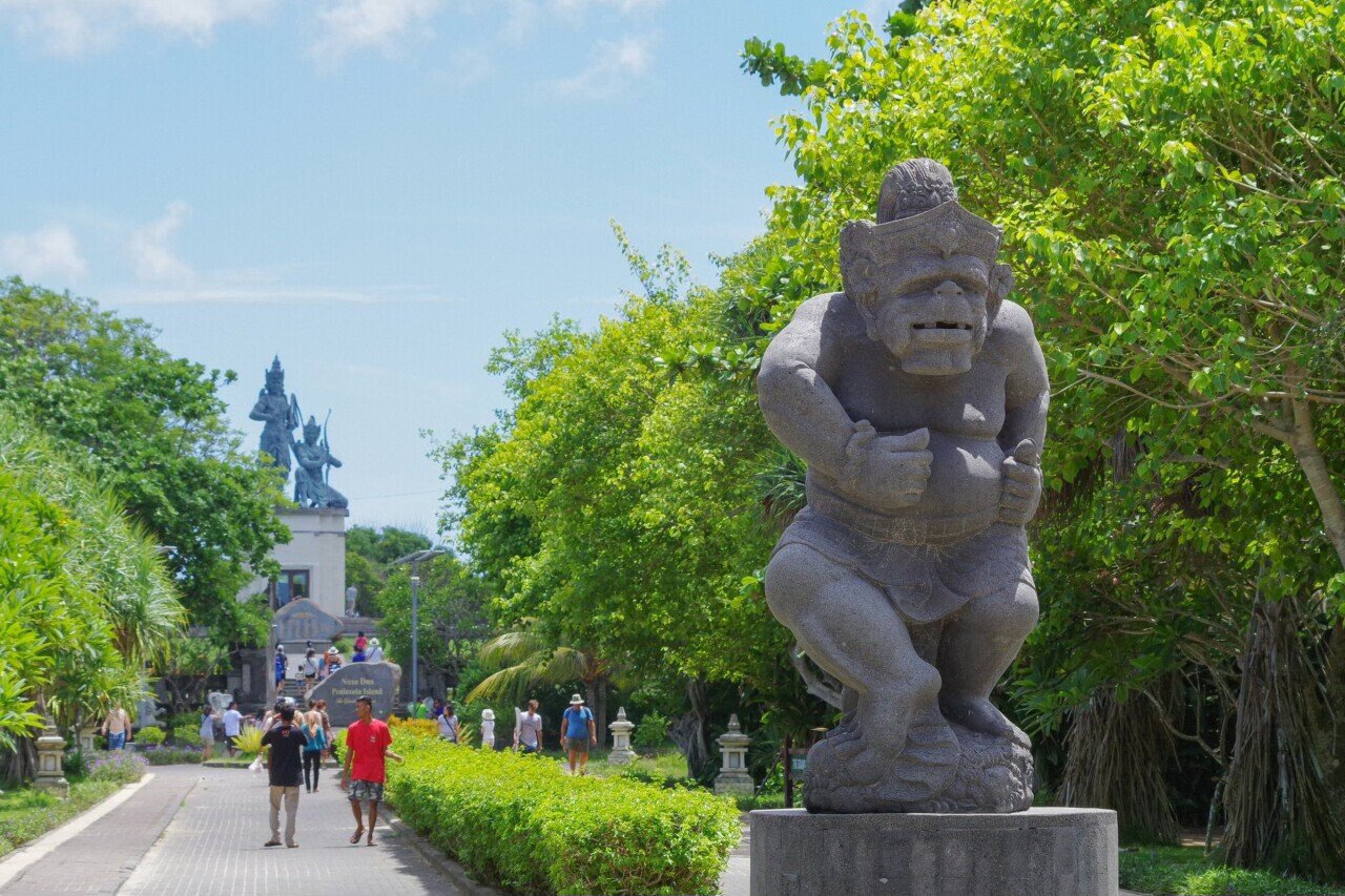 Bali Takes Action Against Exhaust Pollution in Tourist Areas