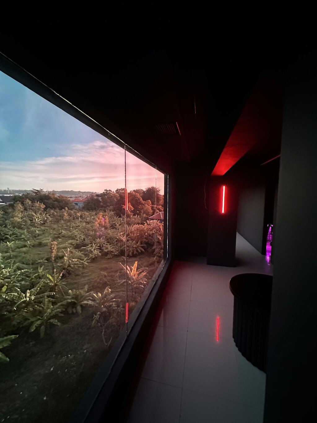 CUBE cafe-bar & PC club