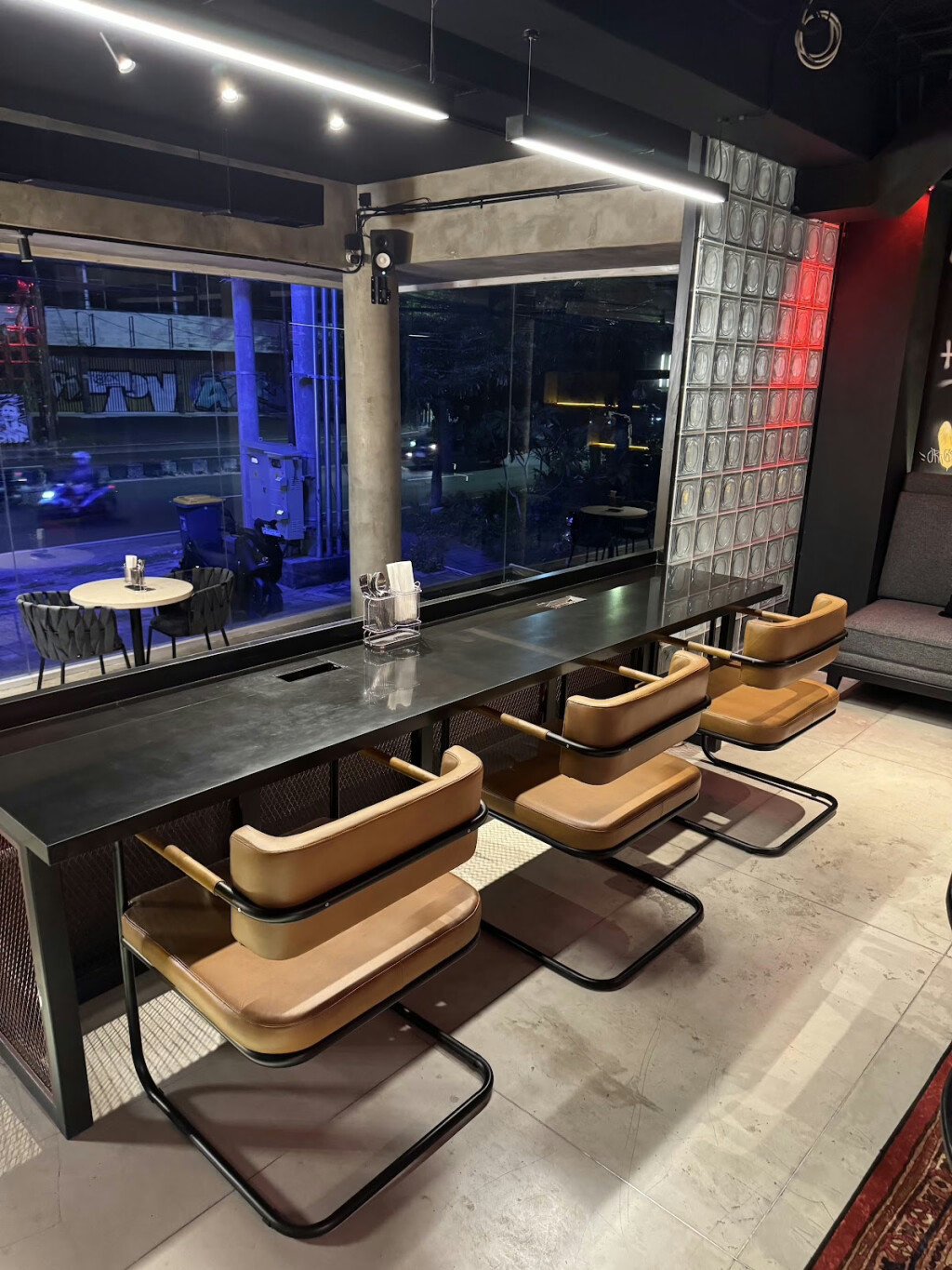 CUBE cafe-bar & PC club