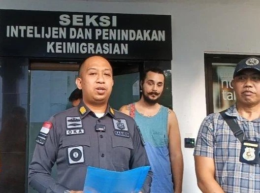 A Tourist Deported After Violating Local Resident