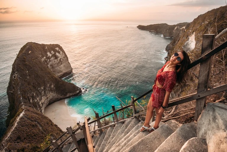 Nusa Penida. Best attractions and restaurants on the island