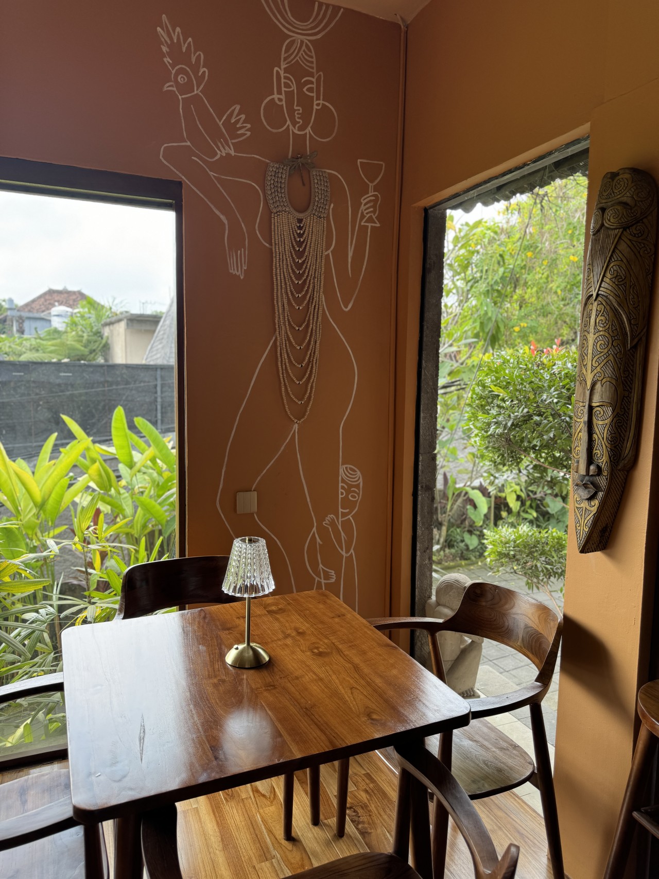ShamanaMama Restaurant