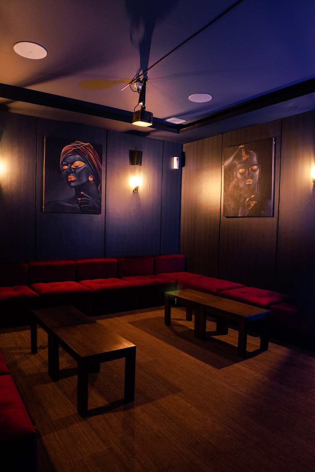 MediaFUN — Karaoke/Cinema Rooms