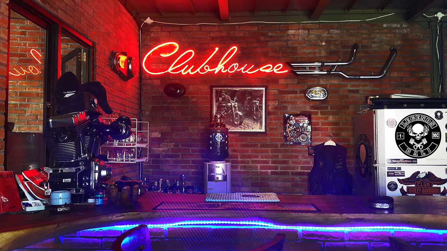 Club Clubhouse Steak Grill & Sports Bar 12349