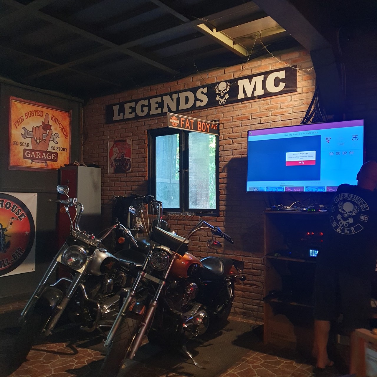 Clubhouse Steak Grill & Sports Bar