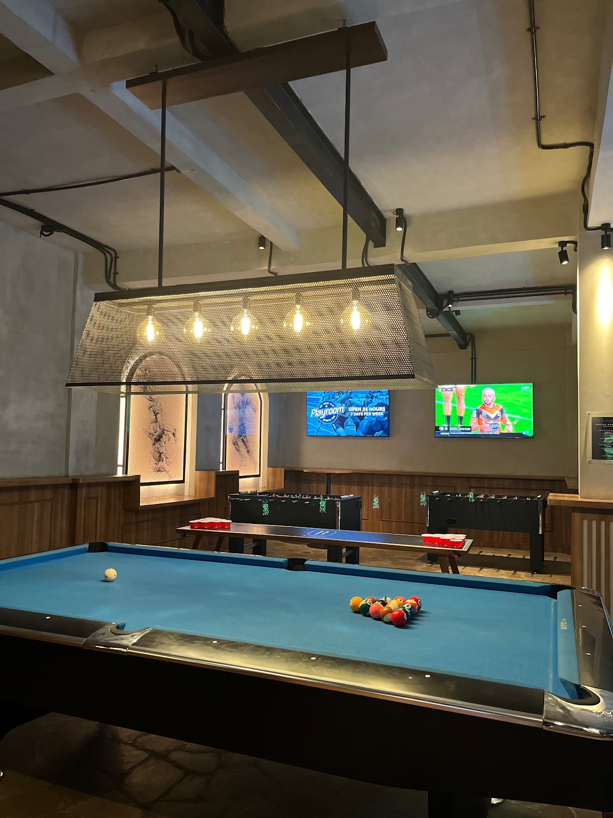 Playroom Sports Bar & Nightclub