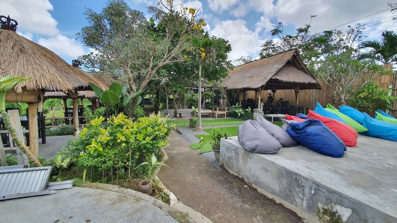 Spirit Bar & Kitchen & Shisha Lounge