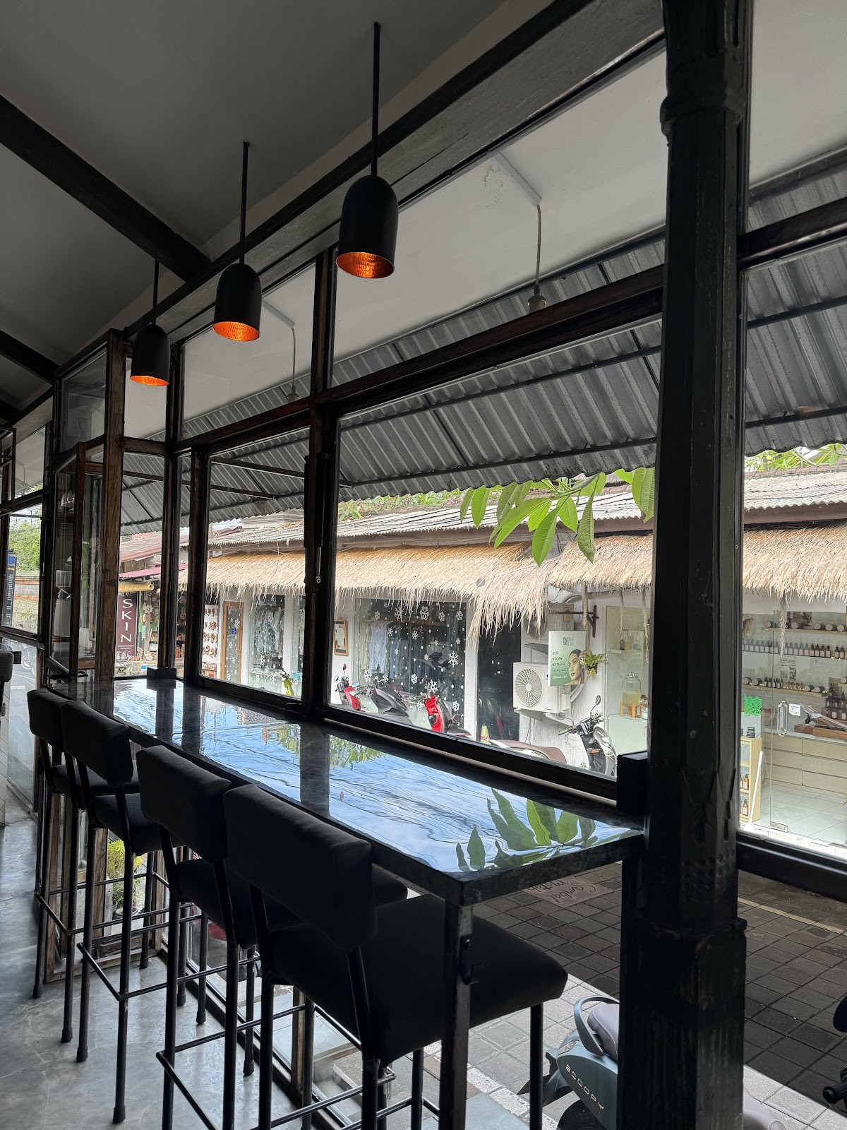 Tucky | Specialty Coffee & Brunch