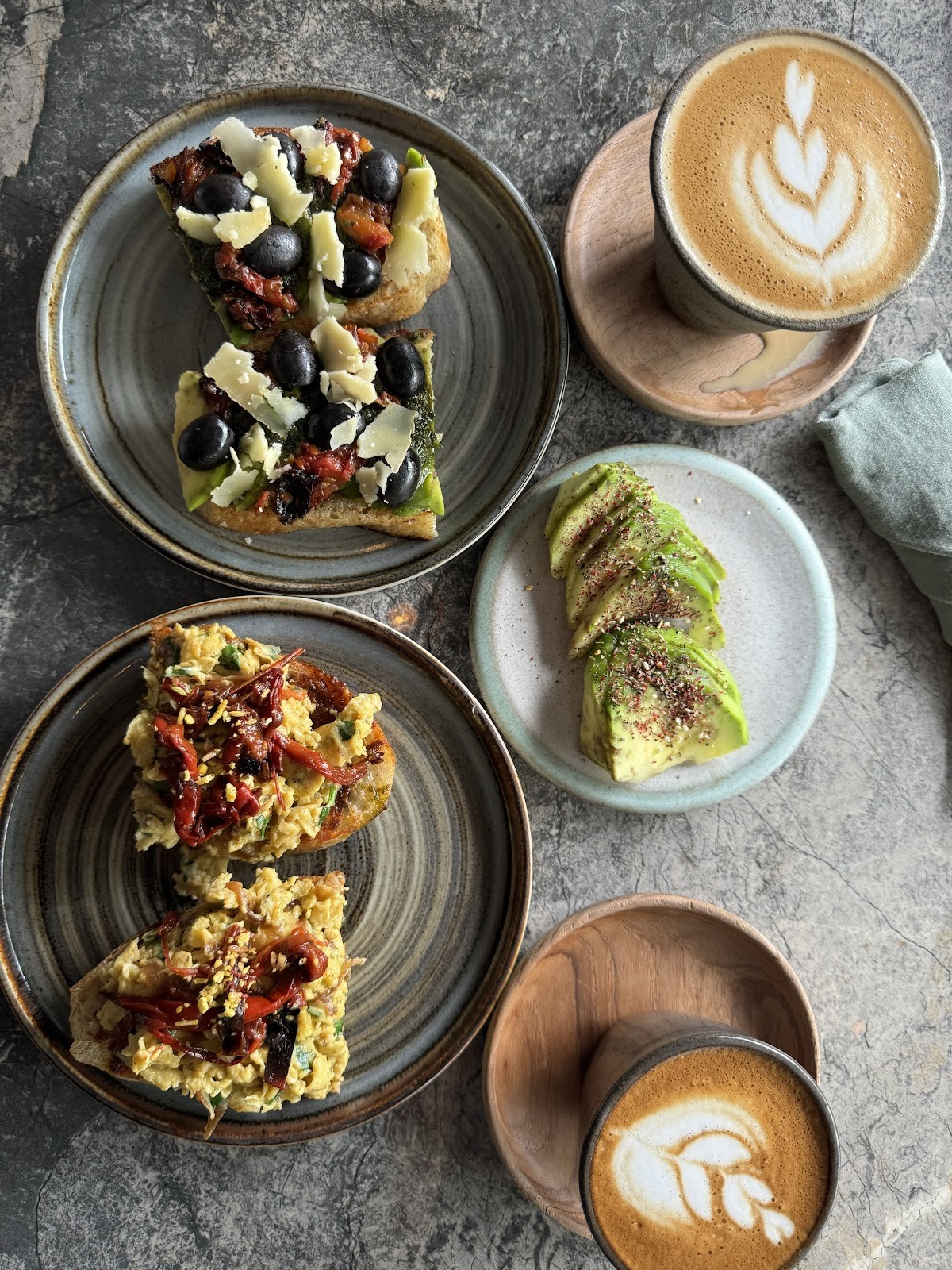 Tucky | Specialty Coffee & Brunch