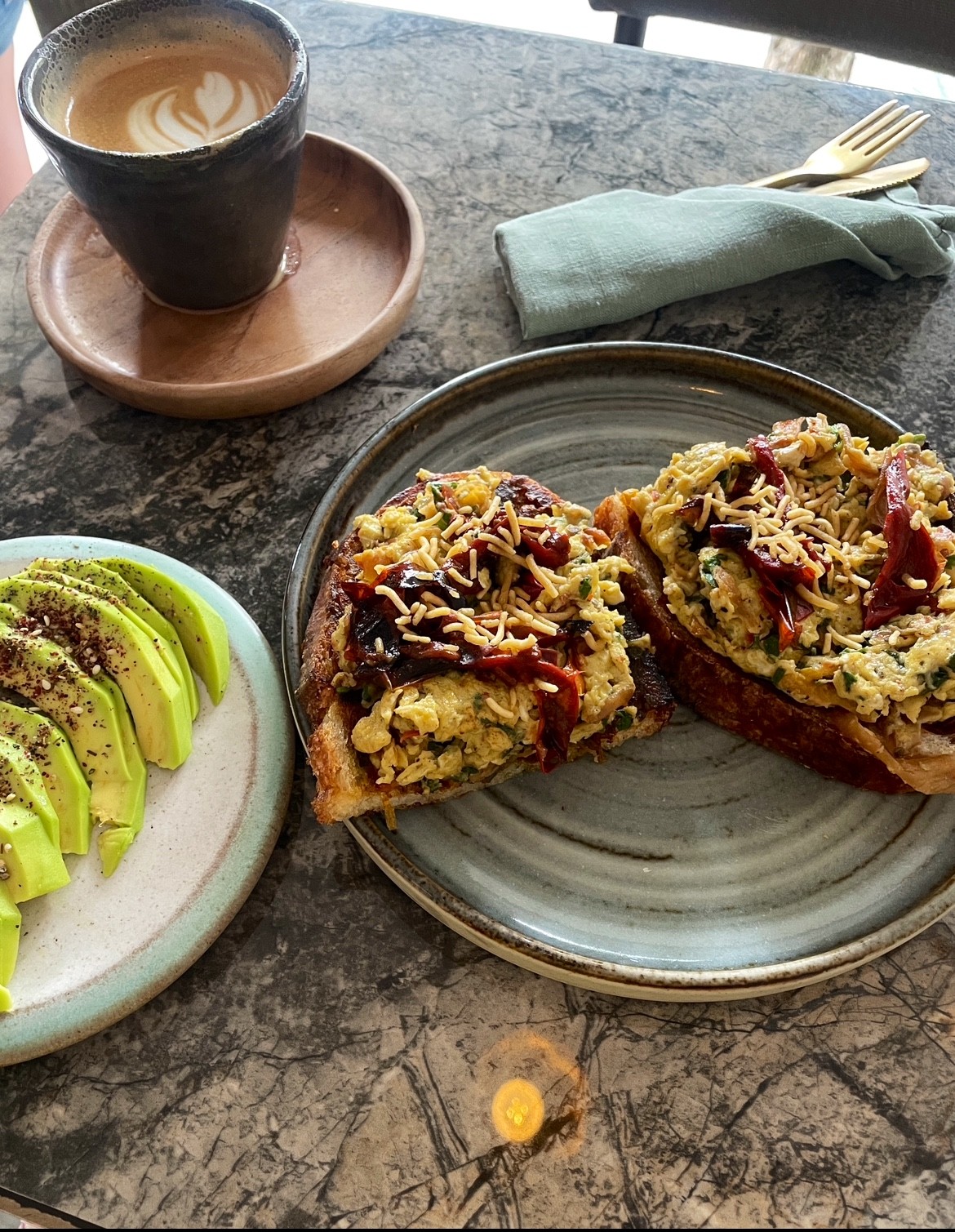 Tucky | Specialty Coffee & Brunch
