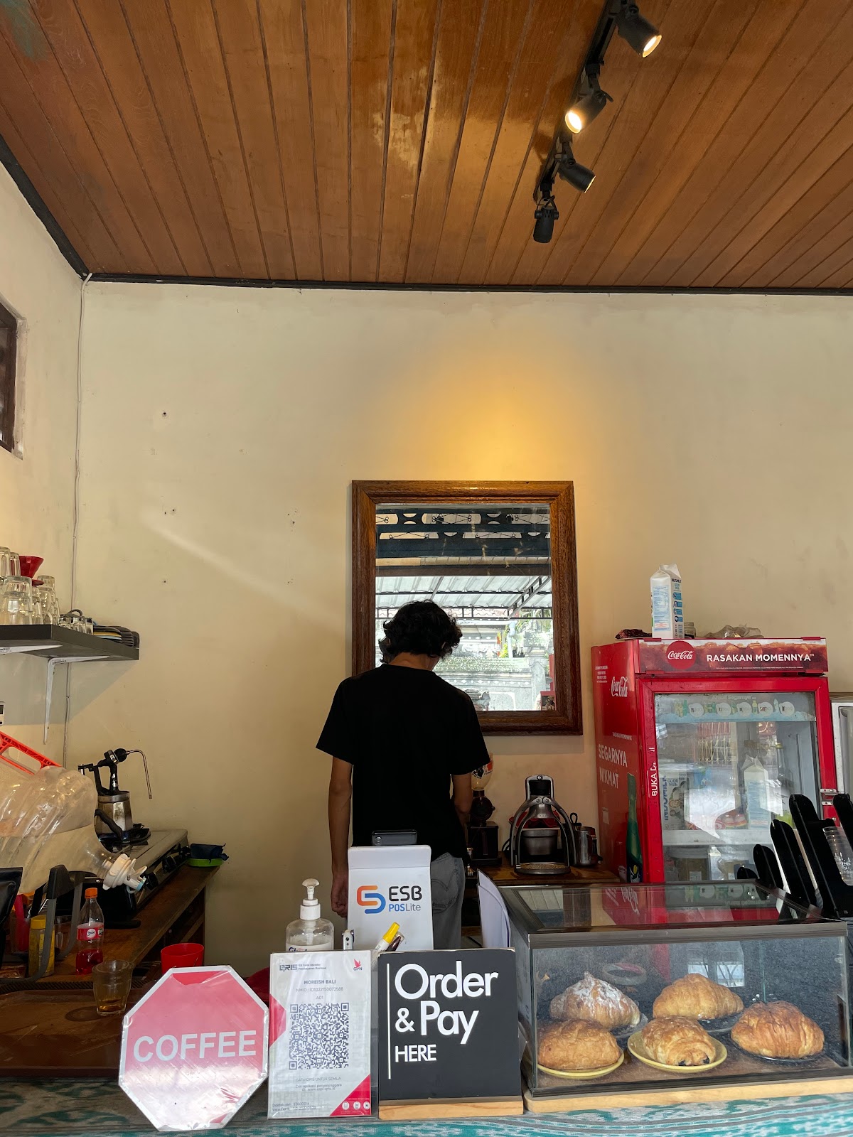 Cafe Moreish Coffee Bali 100624