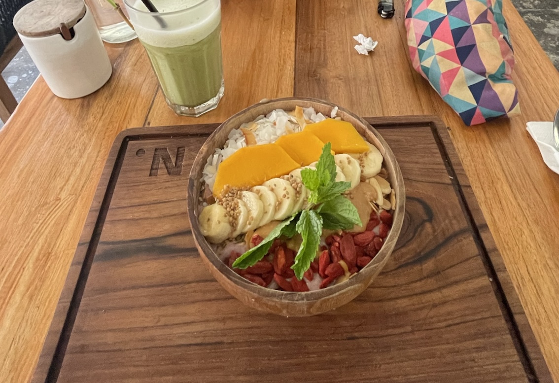 NOURISH CAFE ULUWATU