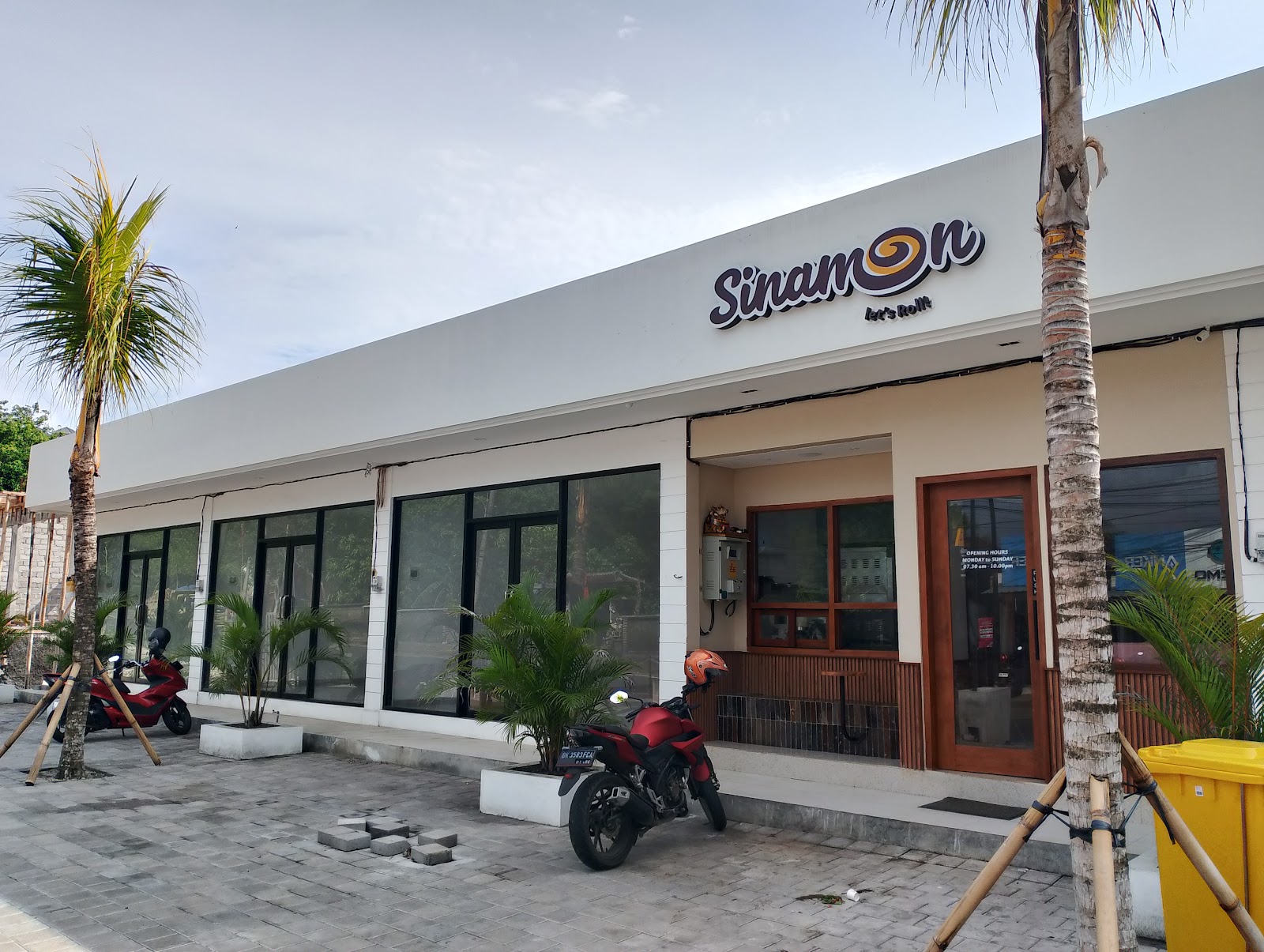 Cafe Sinamon Bali Uluwatu 65367