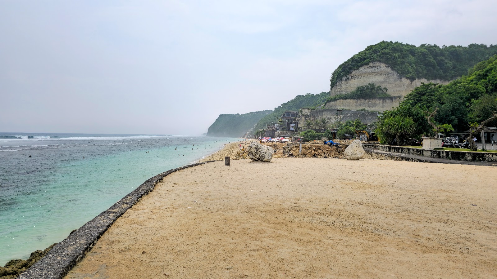 Melasti Beach (Pantai Melasti)