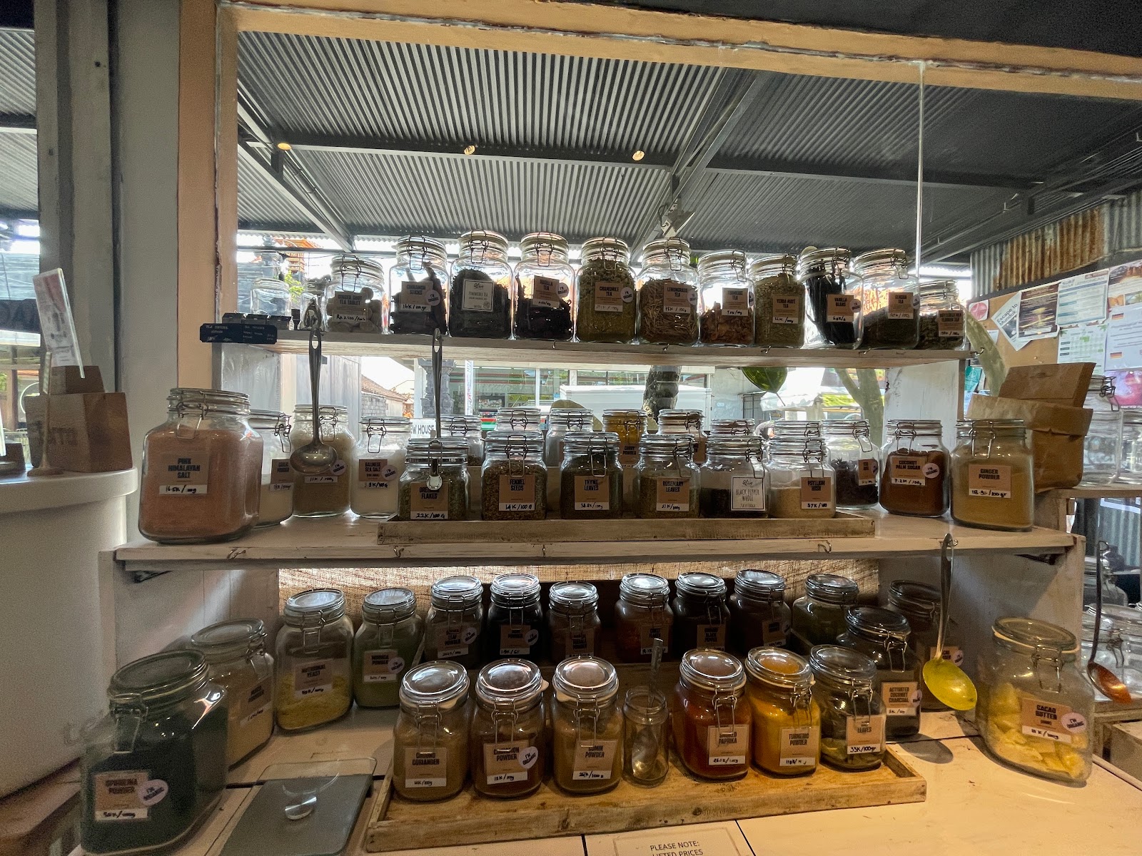 Alive Wholefoods Store Canggu