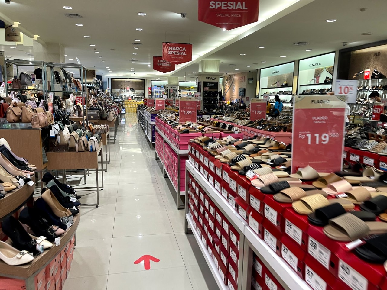 Matahari Department Store Mal Bali Galeria