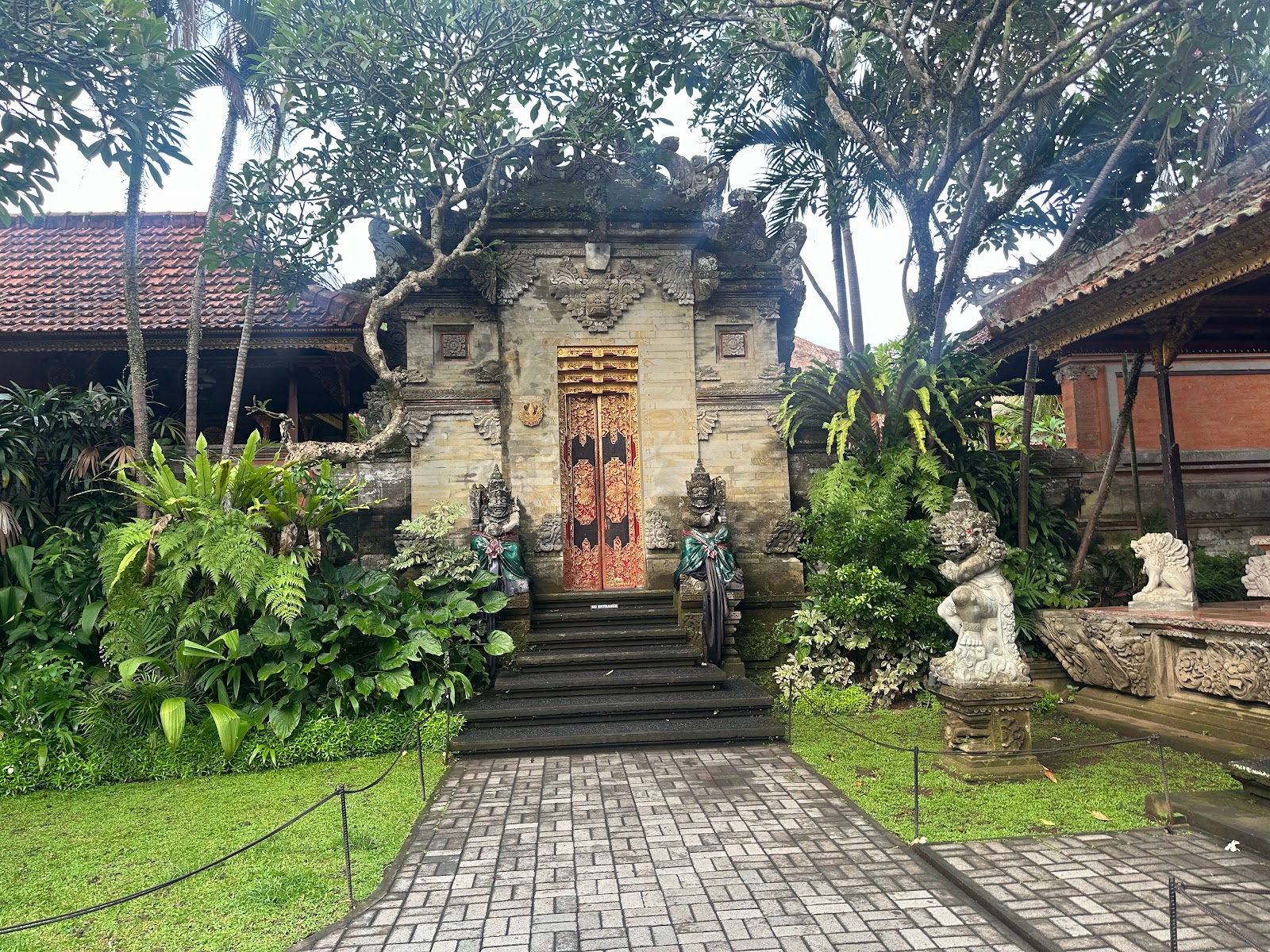 Temple Ubud Palace 64341