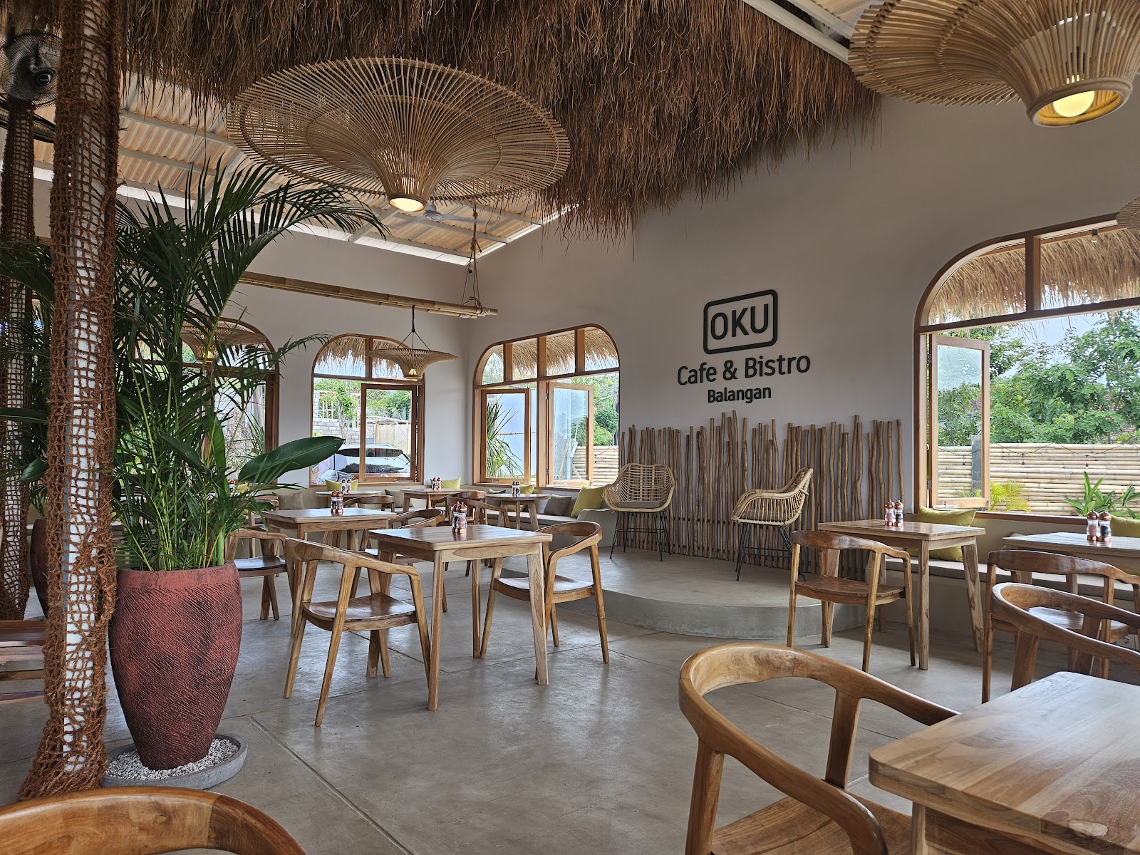 Oku Cafe & Bistro Balangan