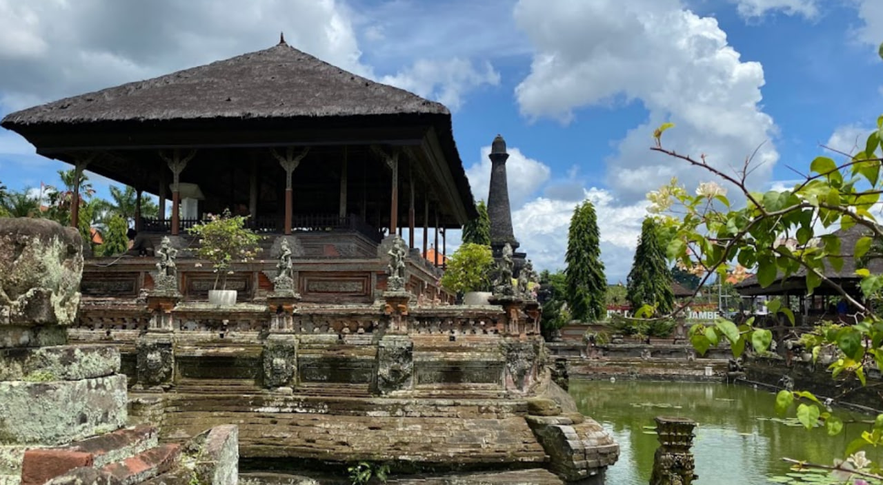 Goa Lawah Temple