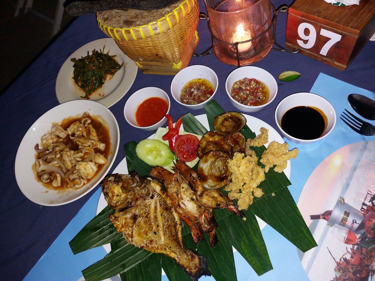 Menega Cafe