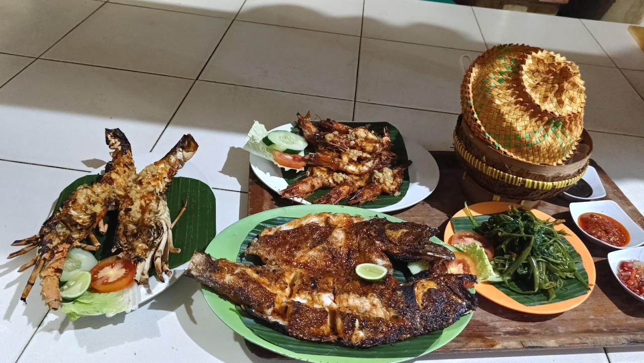 Made Bagus Cafe Jimbaran