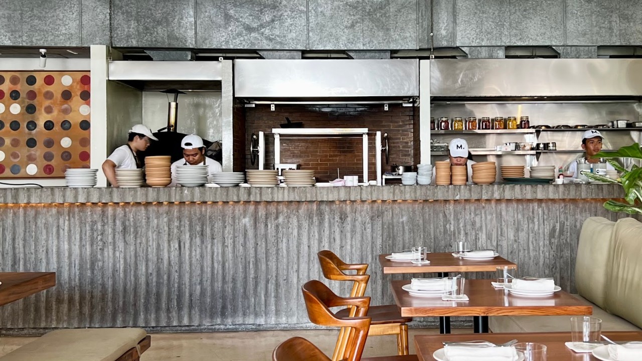 M. MASON. Bar | Grill Uluwatu