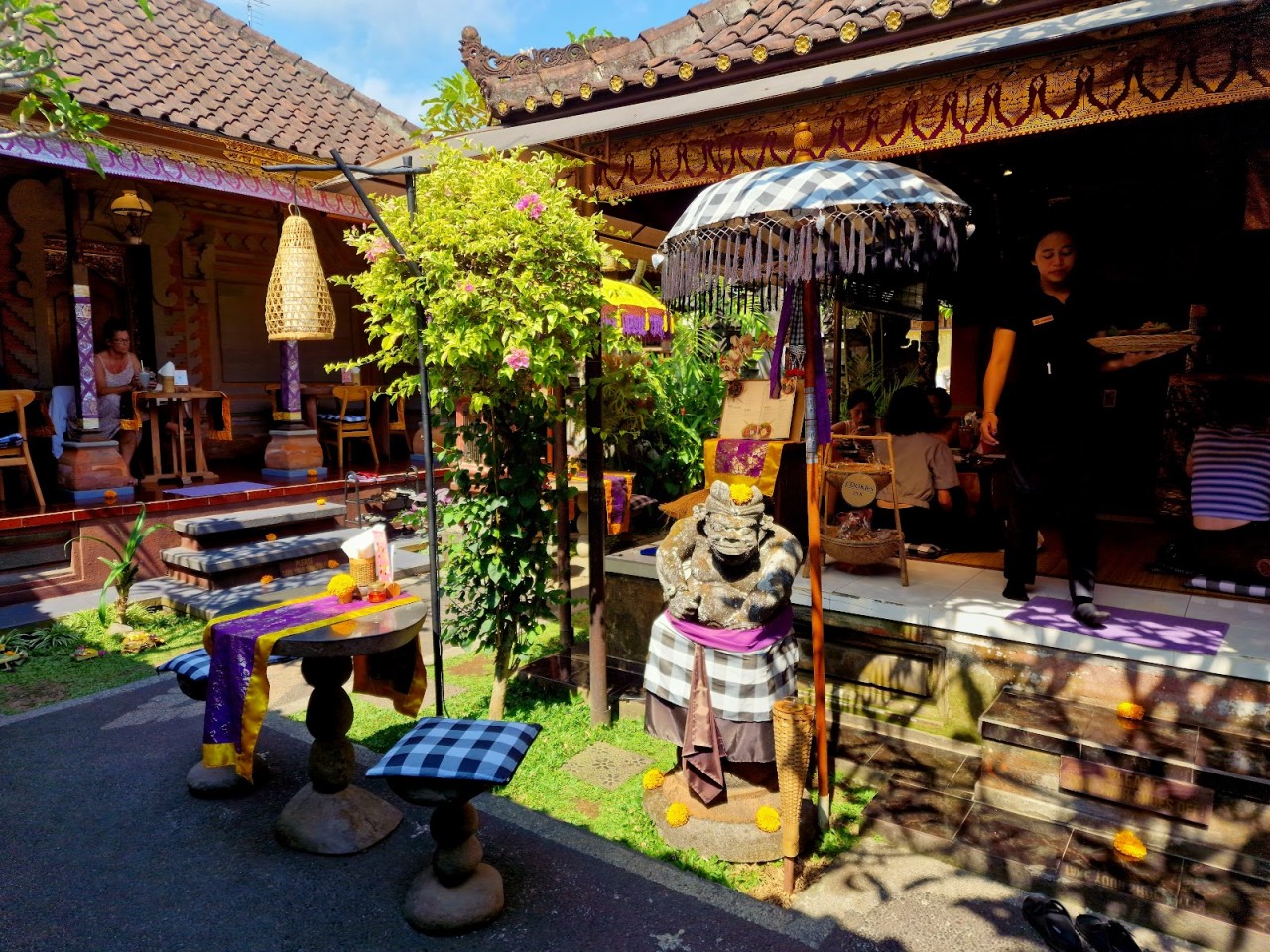 Sun Sun Warung