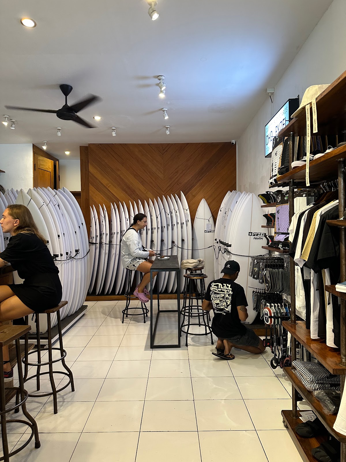 BGS Uluwatu - Bali Surf Shop & Coffee Bar