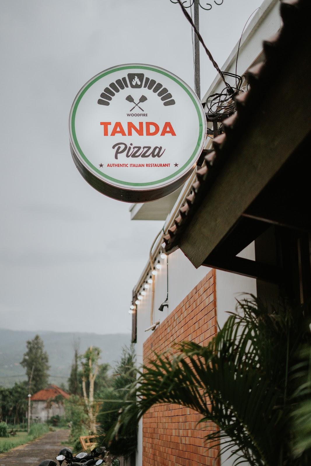 Tanda Pizza Restaurant