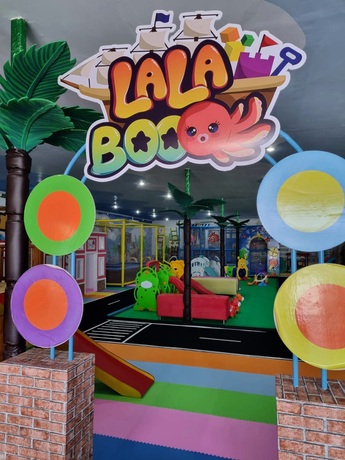 Lalaboo Kids Playground & Cafe