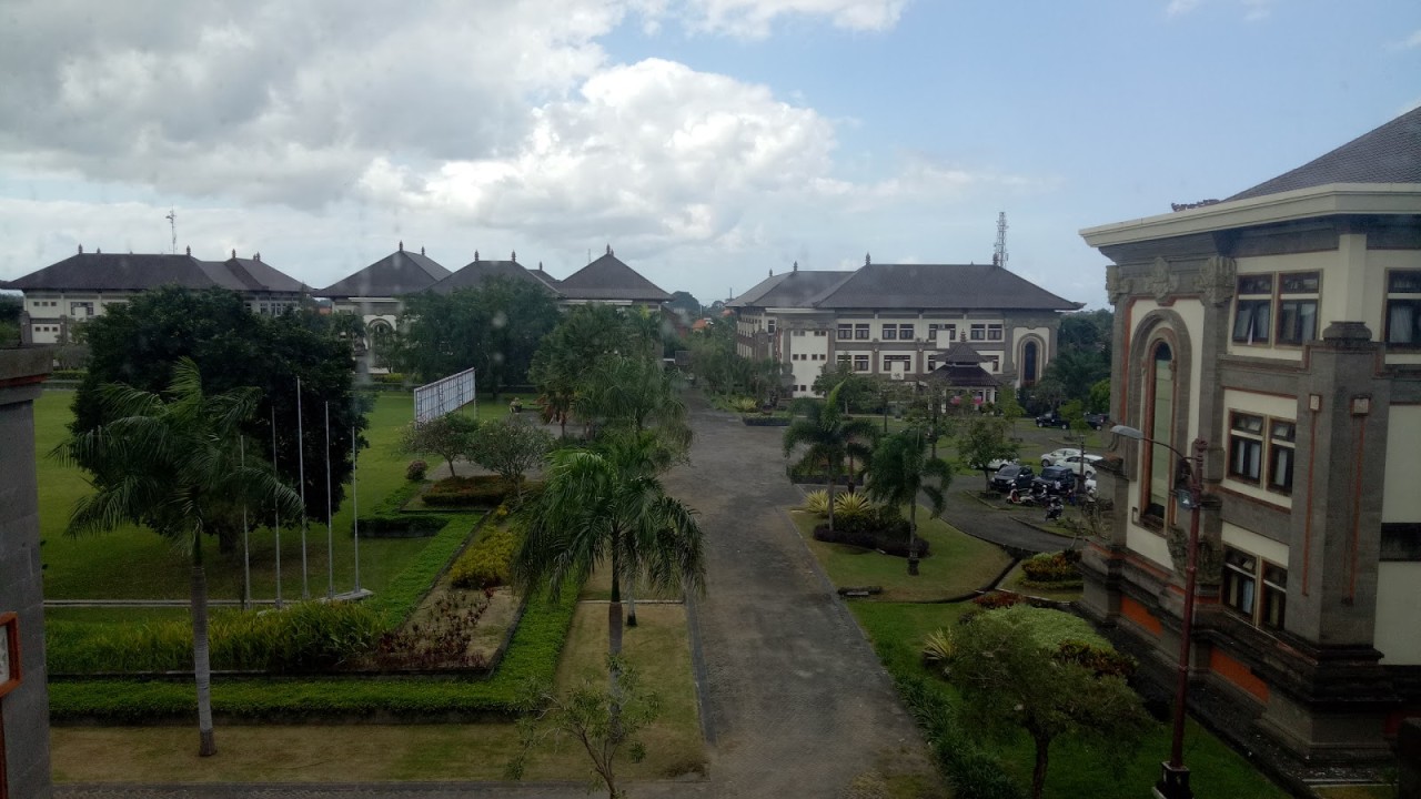 Badung Puspem Parking Lot
