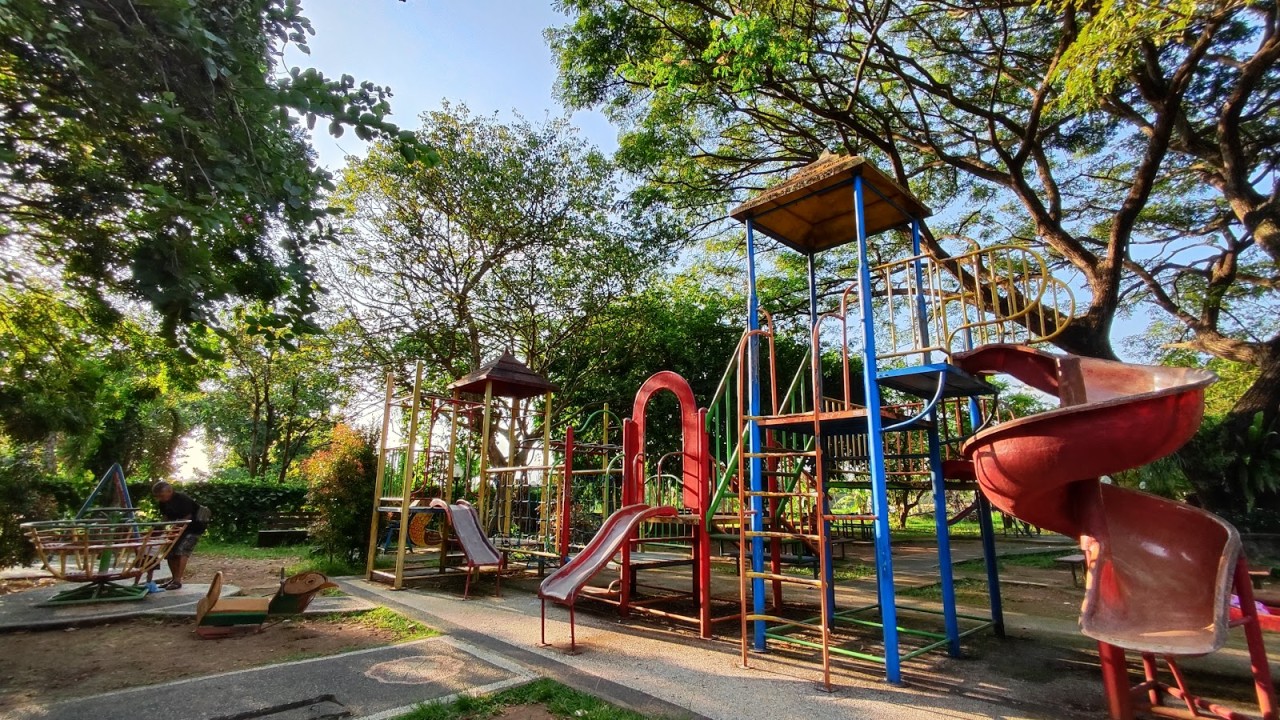 Badung Puspem Parking Lot