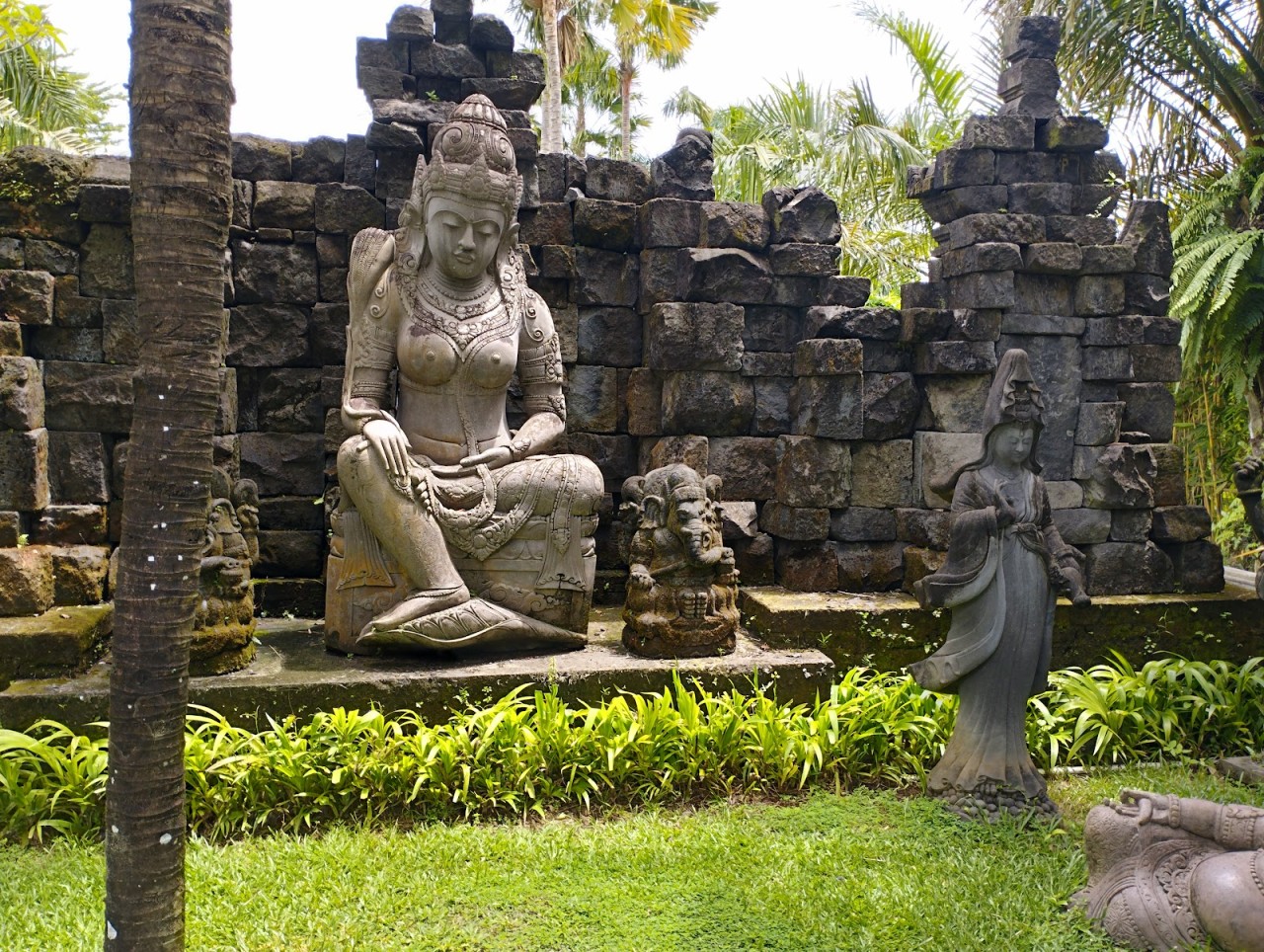 Big Garden Corner
