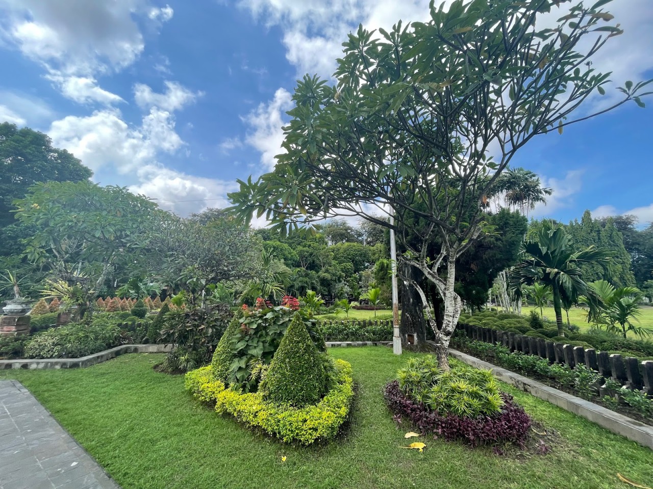 Lapangan Puputan Badung