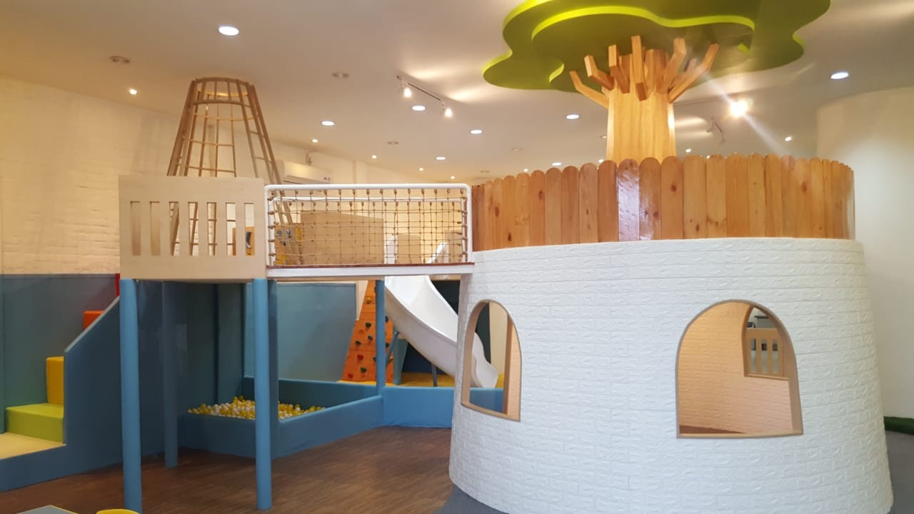 SunnySide Shop & Playscape