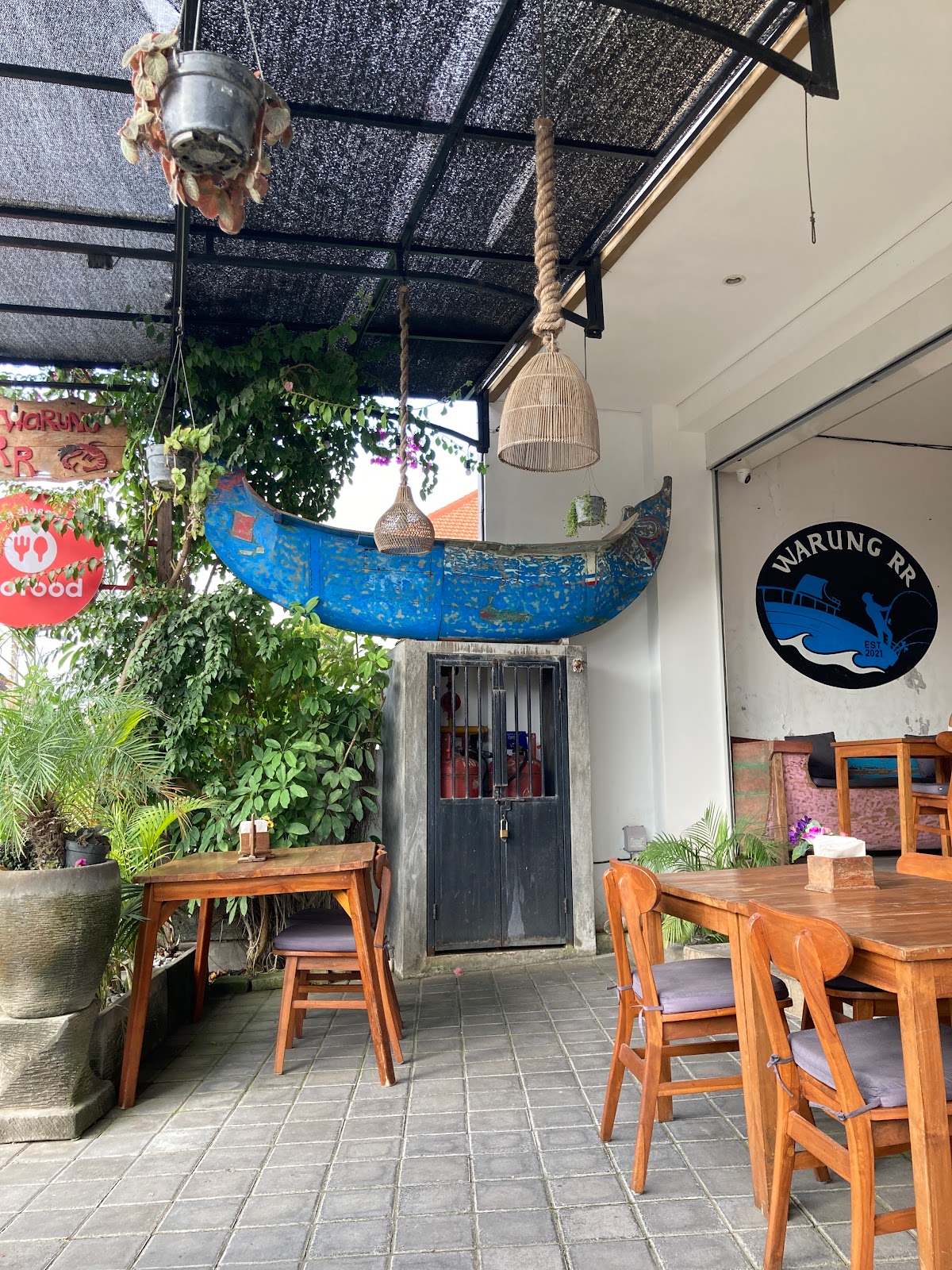 Warung RR Thai And Seafood